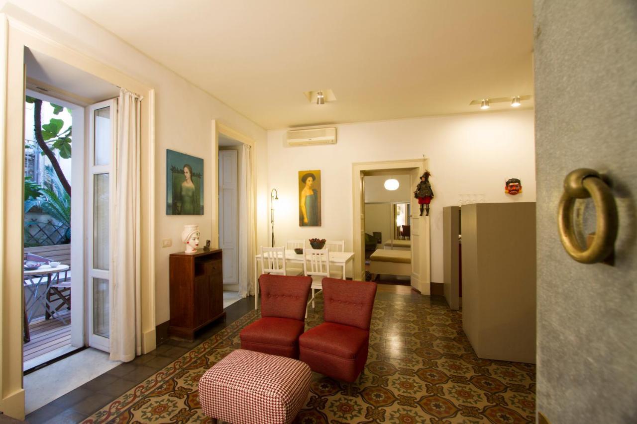 Tre Vie Apartment Con Terrazzo Giardino Pensile カターニア エクステリア 写真