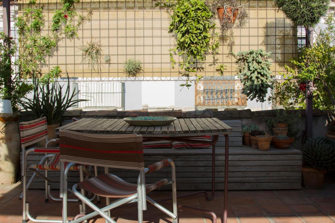 Tre Vie Apartment Con Terrazzo Giardino Pensile カターニア エクステリア 写真