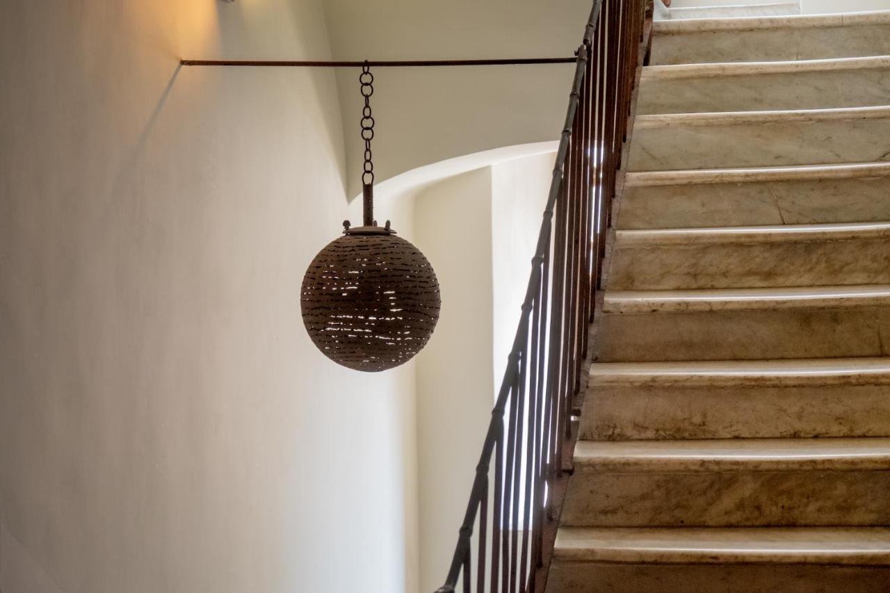Tre Vie Apartment Con Terrazzo Giardino Pensile カターニア エクステリア 写真