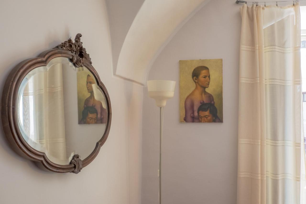 Tre Vie Apartment Con Terrazzo Giardino Pensile カターニア エクステリア 写真