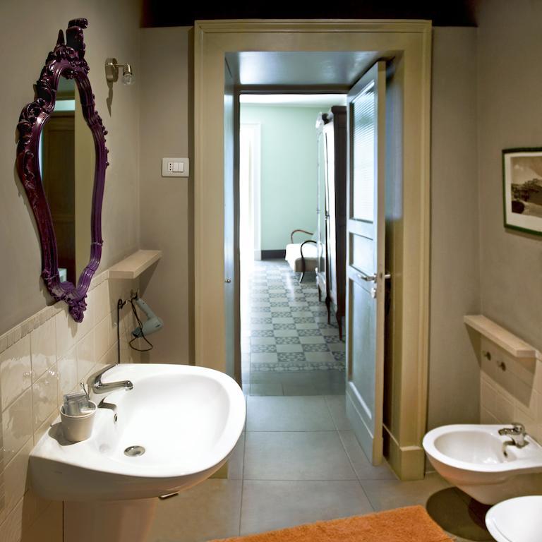 Tre Vie Apartment Con Terrazzo Giardino Pensile カターニア 部屋 写真